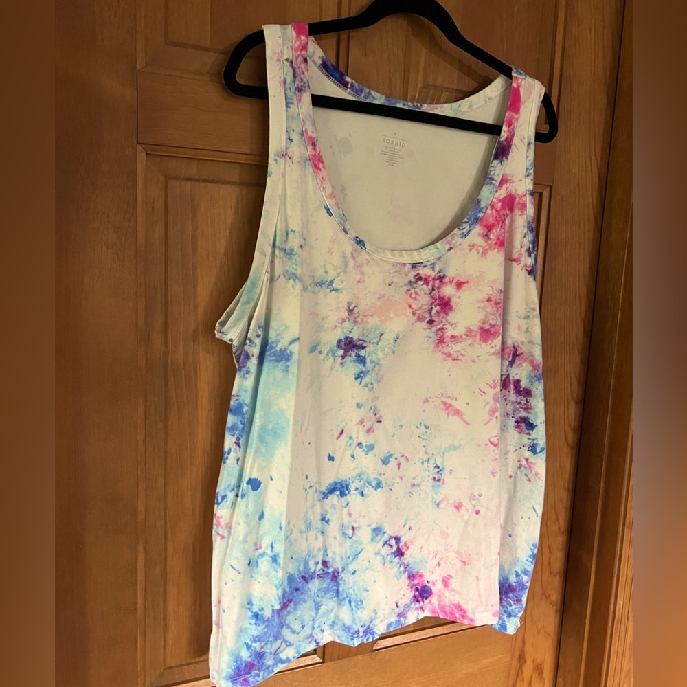 Torrid soft tank, size 5